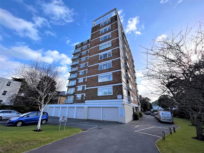 3 Bedroom Flat To Rent In Bath Road, Bournemouth, BH1