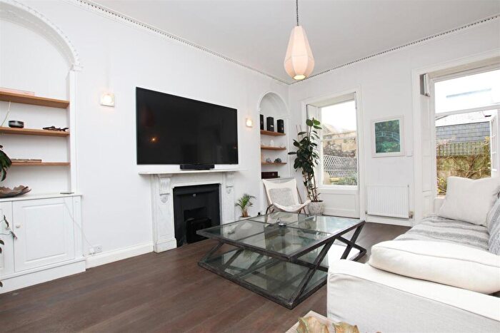 1 Bedroom House To Rent In Alfred Street, Bath, BA1