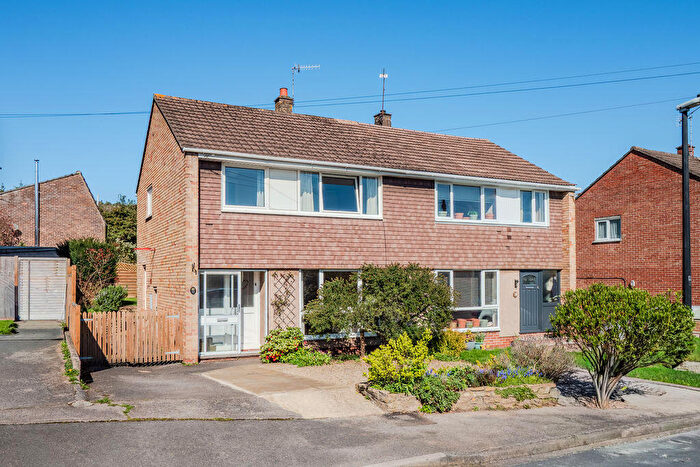 3 Bedroom Semi-Detached House For Sale In Lampton Road, Long Ashton, BS41