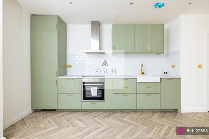 2 Bedroom Apartment To Rent In Palace Gates Road, London, N22