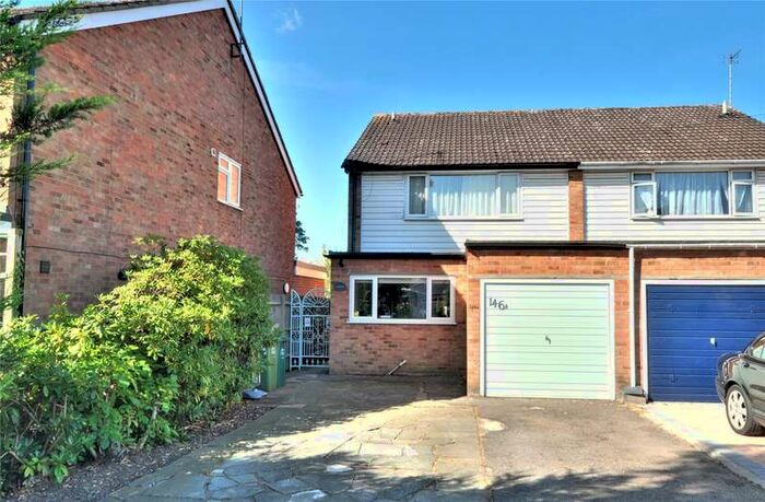 3 Bedroom Semi-Detached House To Rent In Laleham Road, Staines-upon-thames, Surrey, TW18