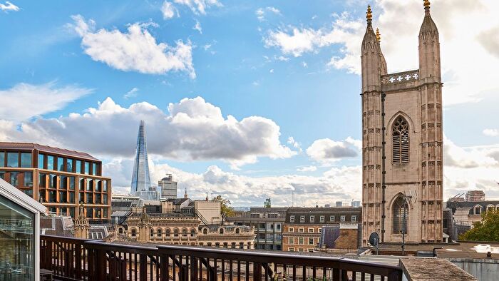 2 Bedroom Flat To Rent In Bow Lane, Bank, London, EC4M