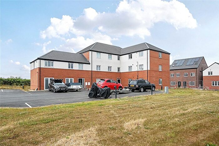 1 Bedroom Flat For Sale In Feld Lane, Chesterfield, Derbyshire, S42