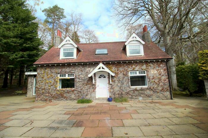 3 Bedroom Cottage To Rent In North Deeside Road, Milltimber, AB13