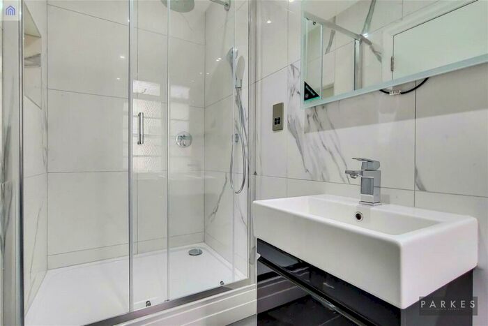 3 Bedroom Flat To Rent In Dorset House, Gloucester Place, NW1