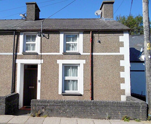 3 Bedroom Terraced House To Rent In Bower Street, Rhyd Ddu, Caernarfon, LL54
