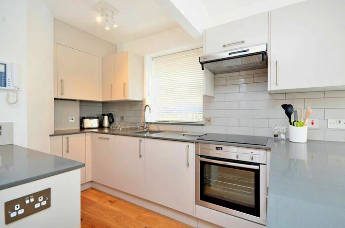 Studio To Rent In Shepherd Market, Mayfair, London, W1J
