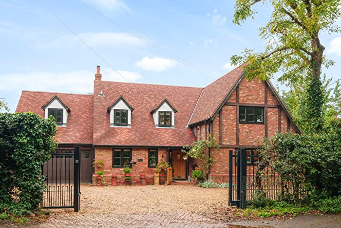 5 Bedroom Detached House For Sale In Silsoe Road, Wardhedges, Flitton, MK45