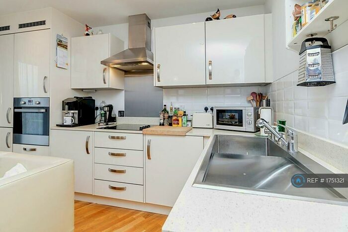 1 Bedroom Flat To Rent In Mill Pond Road, Dartford, DA1