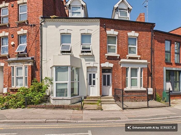 5 Bedroom Terraced House For Sale In Brunswick Road, Gloucester, GL1