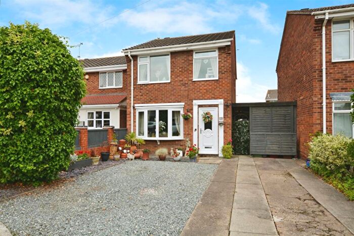 3 Bedroom Detached House For Sale In Fillingham Crescent, Scunthorpe, DN15