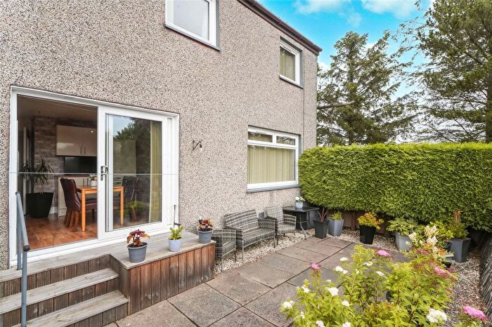 3 Bedroom End Of Terrace House For Sale In Etive Place, Cumbernauld, Glasgow, North Lanarkshire, G67