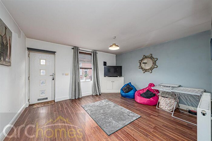2 Bedroom End Of Terrace House To Rent In Bolton Road, Atherton, Manchester, M46