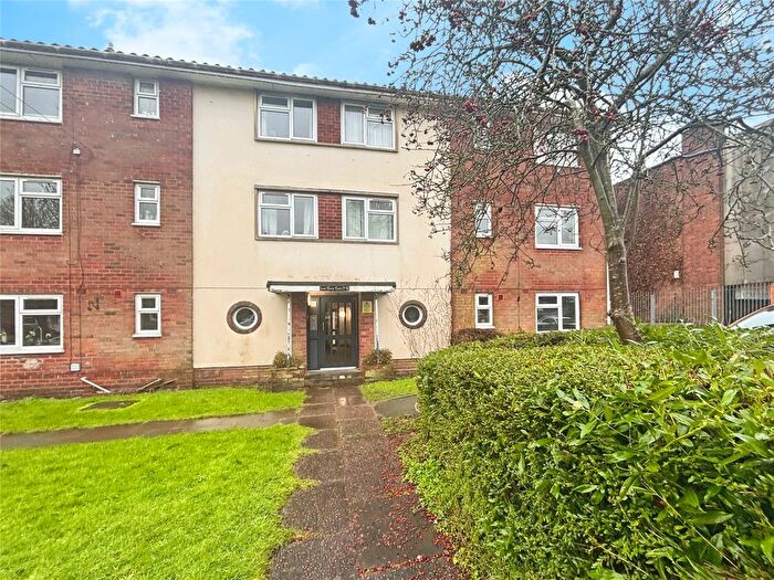 1 Bedroom Flat To Rent In Lane Green Road, Codsall, Wolverhampton, Staffordshire, WV8