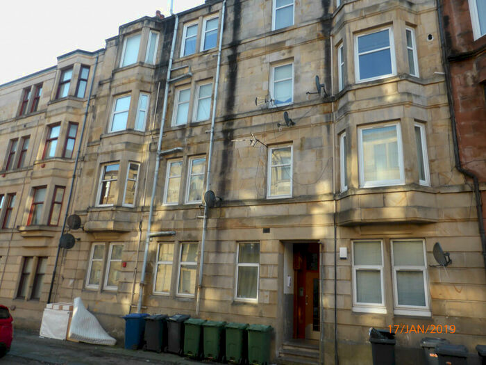 1 Bedroom Flat To Rent In Clarence Street, Paisley, PA1