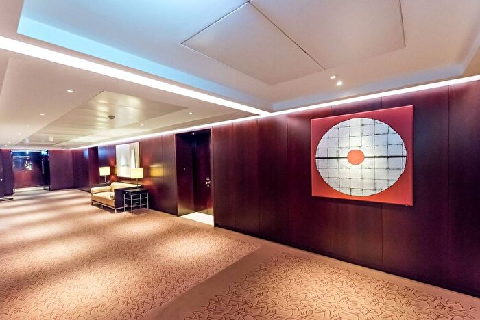 Studio To Rent In Knightsbridge, Knightsbridge, London, SW7