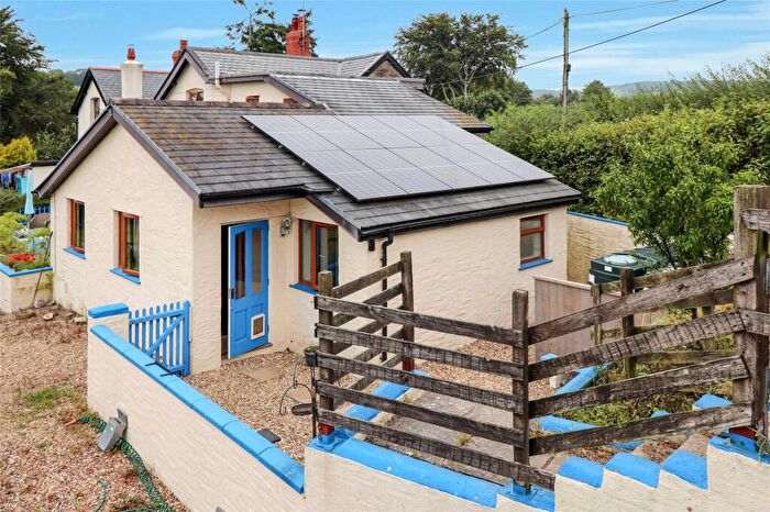 2 Bedroom Bungalow To Rent In Bray Cross, Brayford, Barnstaple, Devon, EX32