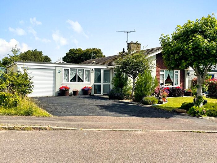 3 Bedroom Detached Bungalow For Sale In Springfields, Colyford, Colyton, EX24
