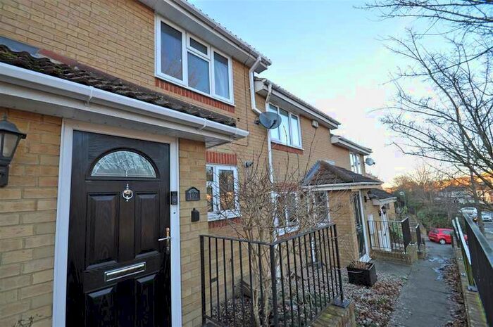 2 Bedroom Terraced House To Rent In Princes Avenue, Chatham, ME5