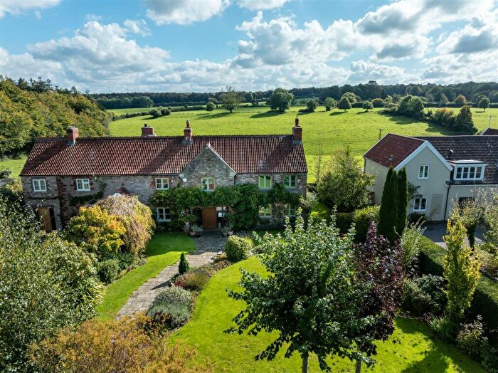 4 Bedroom Cottage For Sale In Church Road, Abbots Leigh, Bristol, BS8