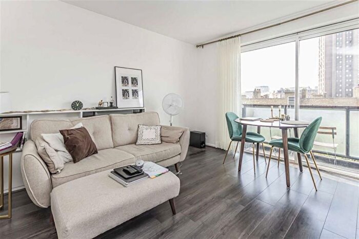 2 Bedroom Flat To Rent In Windmill Walk, Waterloo, SE1