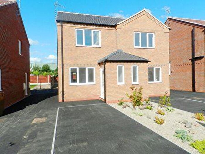 2 Bedroom Semi-Detached House To Rent In Hoselett Field Road, Long Eaton, NG10