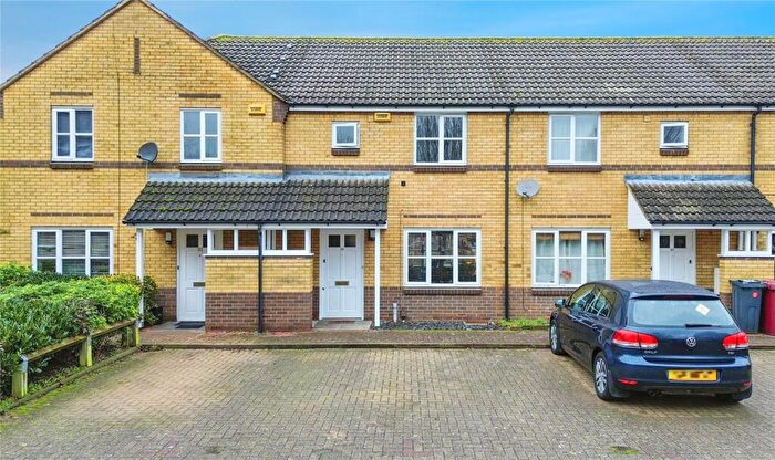 2 Bedroom Terraced House For Sale In Amersham Road, Caversham, Reading, Berkshire, RG4