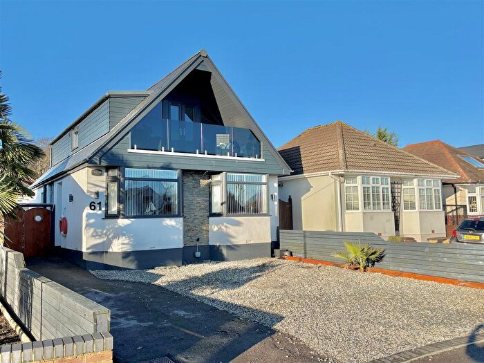 3 Bedroom Detached House For Sale In Woodlands Avenue, Hamworthy, BH15