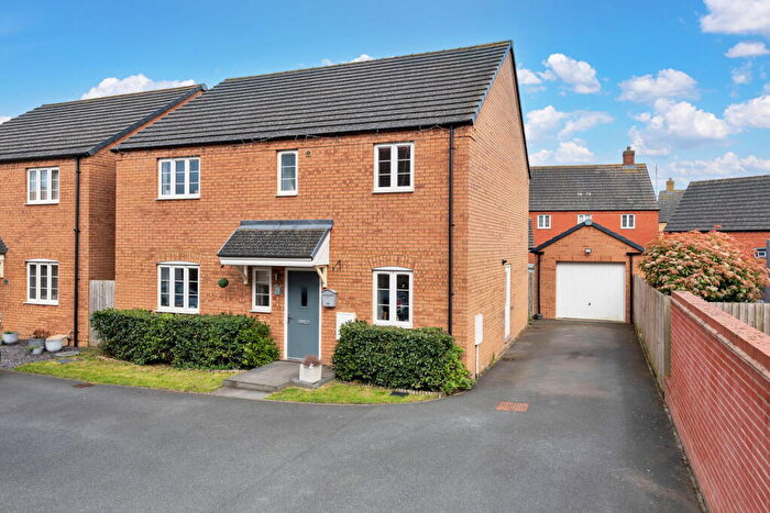 4 Bedroom Detached House For Sale In Thillans, Cranfield, Bedford, MK43
