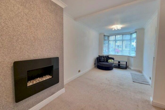 3 Bedroom Property To Rent In College Road, Birmingham, B44