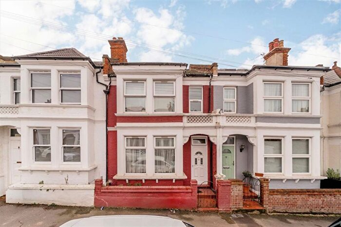 3 Bedroom Terraced House For Sale In Murillo Road, Lewisham, SE13