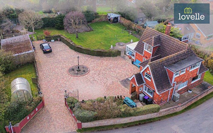 3 Bedroom Detached House For Sale In High Street, Grainthorpe, LN11