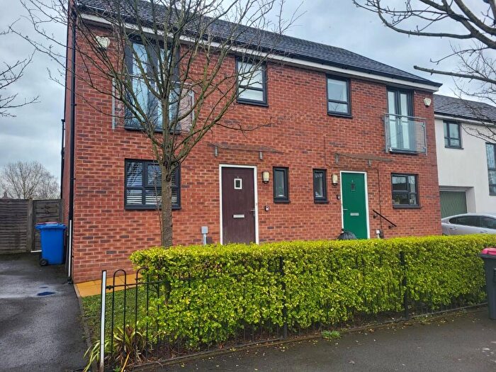 3 Bedroom Semi-Detached House To Rent In Dragonfly Close, Salford, Greater Manchester, M7