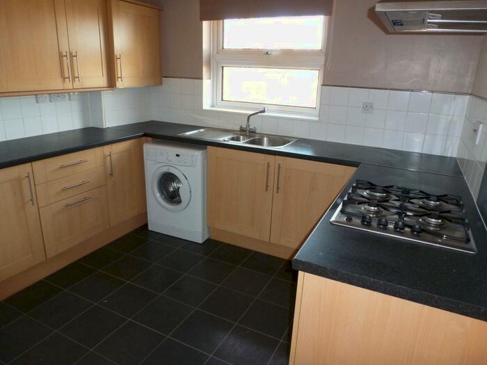 2 Bedroom Apartment To Rent In Athelstan Walk North, Welwyn Garden City, AL7