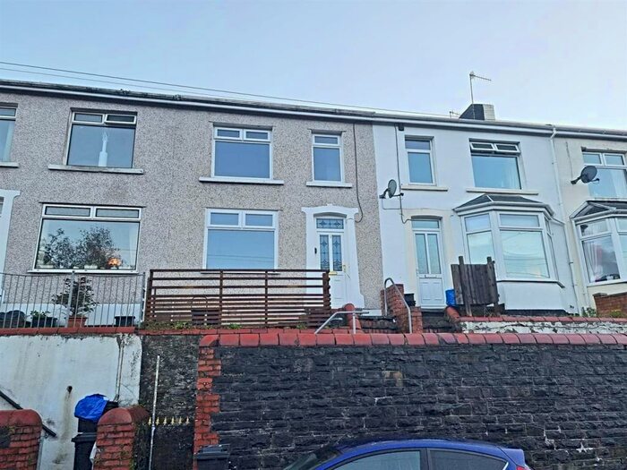 3 Bedroom Terraced House To Rent In Hylton Terrace, Bedlinog, Treharris, CF46
