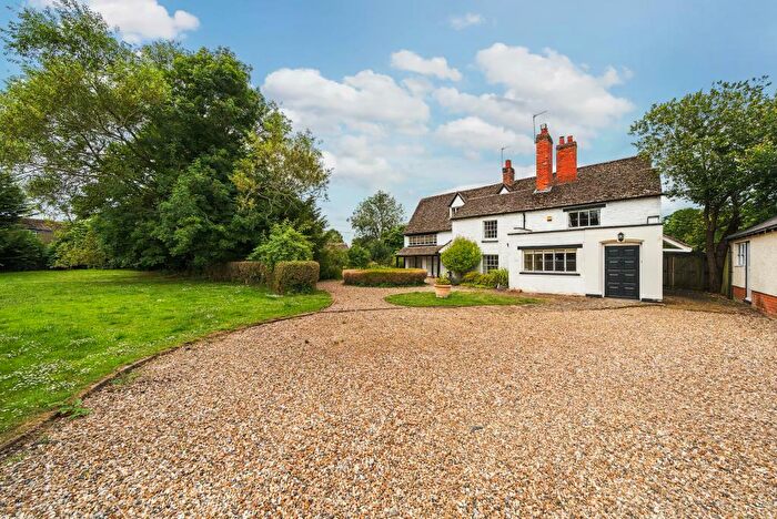 5 Bedroom Detached House To Rent In Steventon Road, East Hanney, OX12