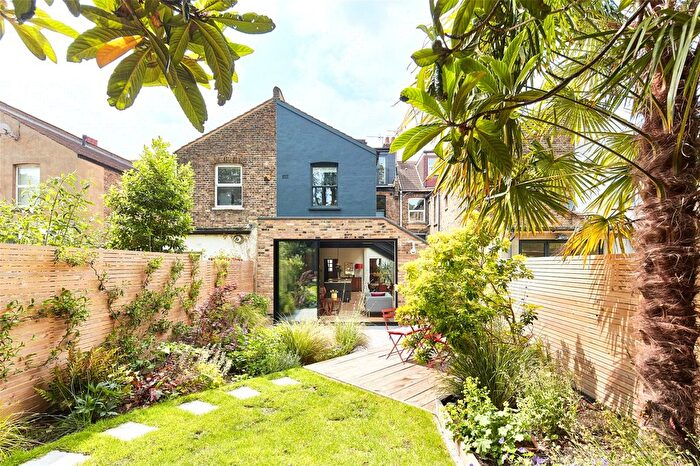 5 Bedroom Terraced House To Rent In Hanover Road, London, NW10