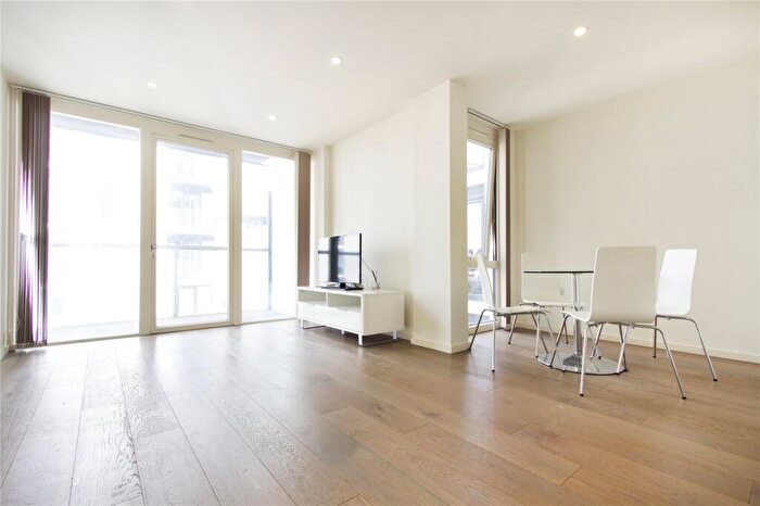 1 Bedroom Apartment To Rent In Worcester Point, Central Street, London, EC1V