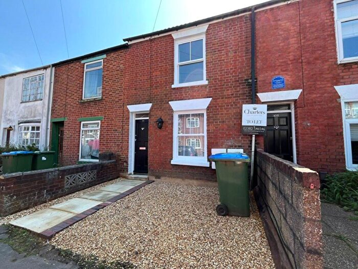 2 Bedroom Terraced House To Rent In Avenue Road, Southampton, Hampshire, SO14