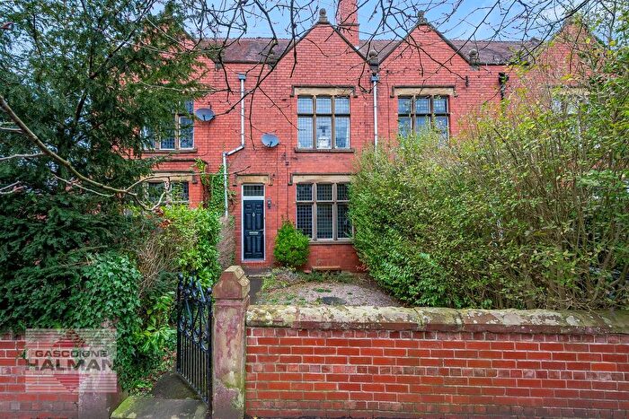 2 Bedroom Terraced House For Sale In Knutsford Road, Wilmslow, SK9