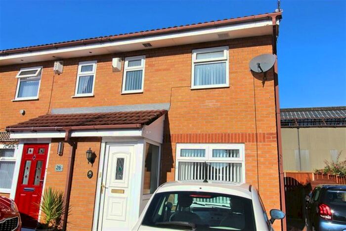 2 Bedroom Semi-Detached House To Rent In Charlbury Avenue, Stockport, SK5