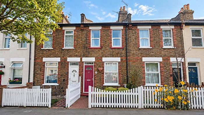 2 Bedroom Terraced House For Sale In Laurier Road, Croydon, CR0