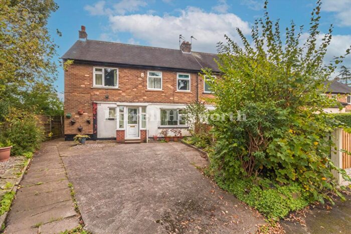 3 Bedroom House For Sale In Larches Lane, Ashton On Ribble, Preston, PR2