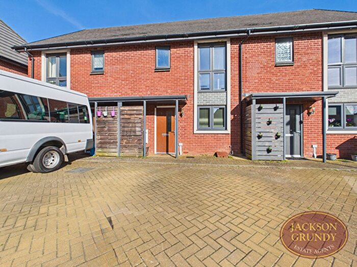 2 Bedroom Terraced House For Sale In Wymondham Close, Monksmoor, NN11