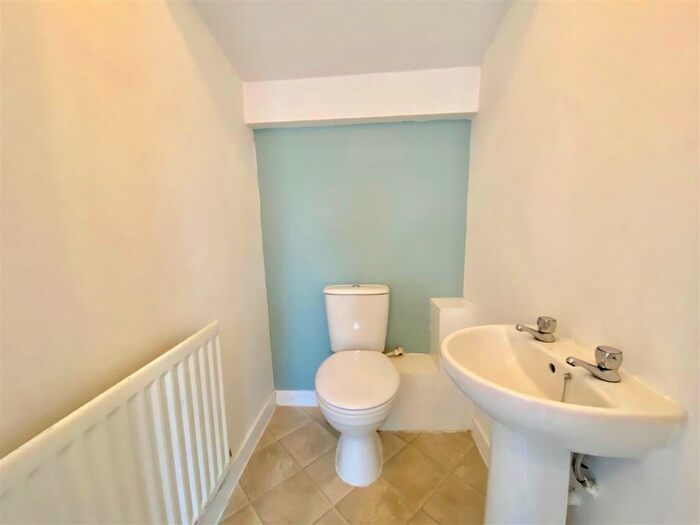 3 Bedroom End Of Terrace House To Rent In St. Thomas Street, Low Fell, Gateshead, NE9