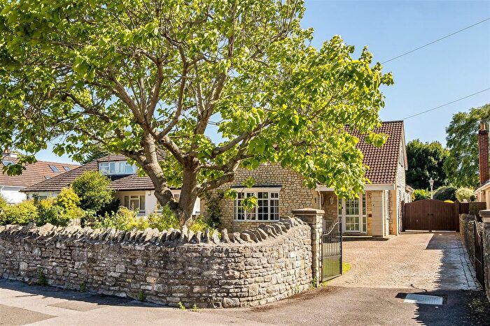 5 Bedroom Detached House For Sale In Bath Road, Saltford, Bristol, BS31