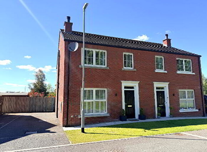 3 Bedroom Semi-Detached House For Sale In Coolnacran Park, Banbridge, BT32