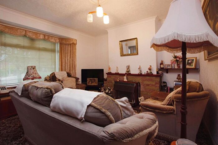 2 Bedroom Semi-Detached House For Sale In Mansfield Road, Underwood, Nottingham, NG16