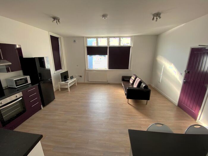 2 Bedroom Flat To Rent In Martyrs Field Road, Canterbury, CT1
