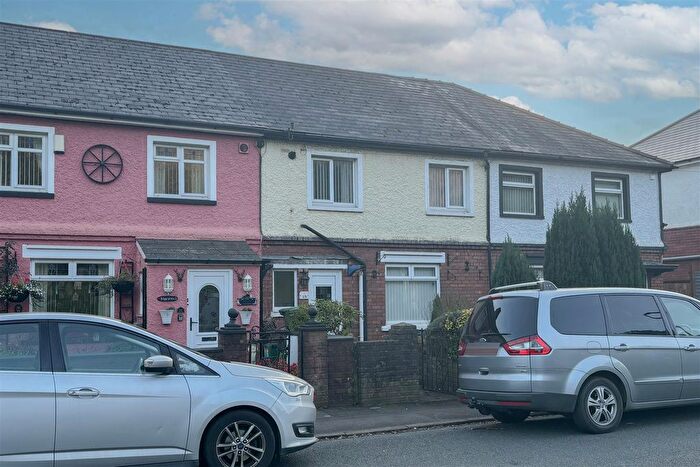 3 Bedroom Terraced House For Sale In Cromwell Road, Risca, Newport, NP11